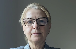 Dr. Ana Mercedes Vernia Carrasco